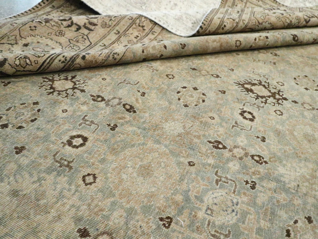 Antique Persian Tabriz Carpet, No.27659 - Gsblank