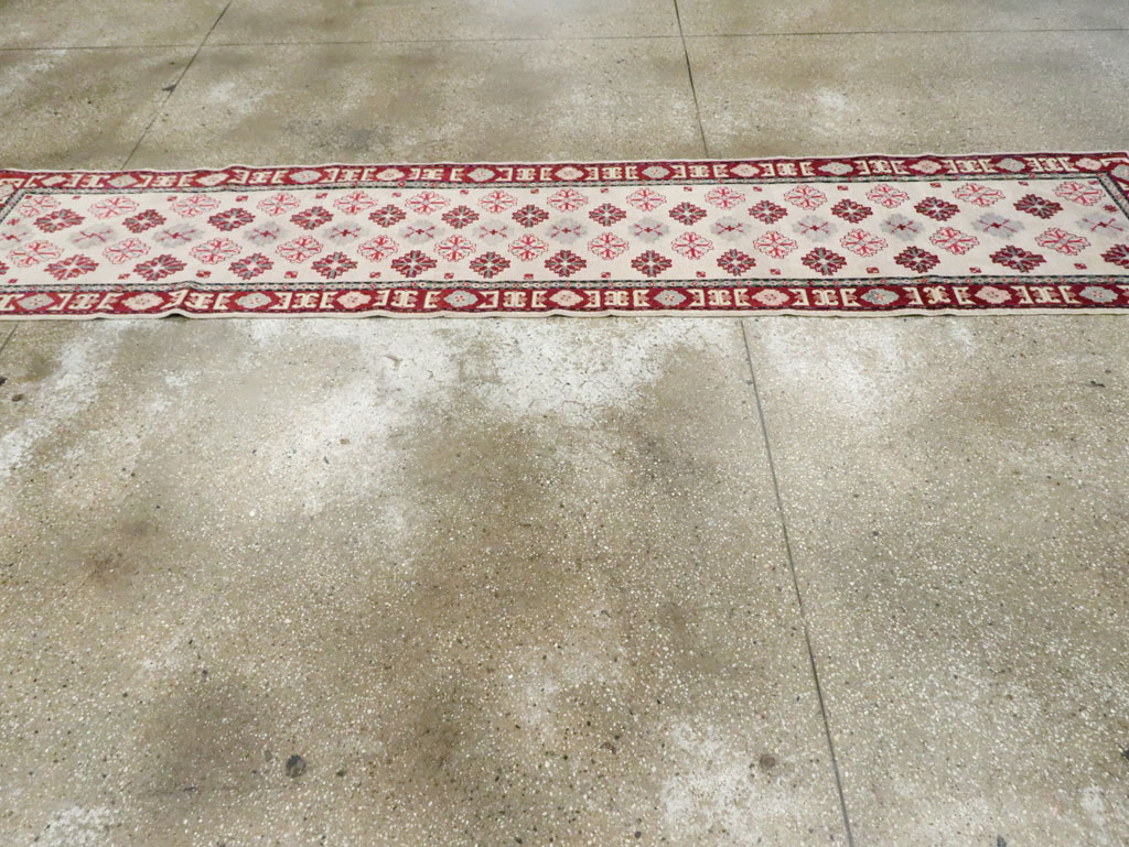 Vintage East Turkestan Khotan Runner (Pair: 2 of 2), No.27664 - Gsblank