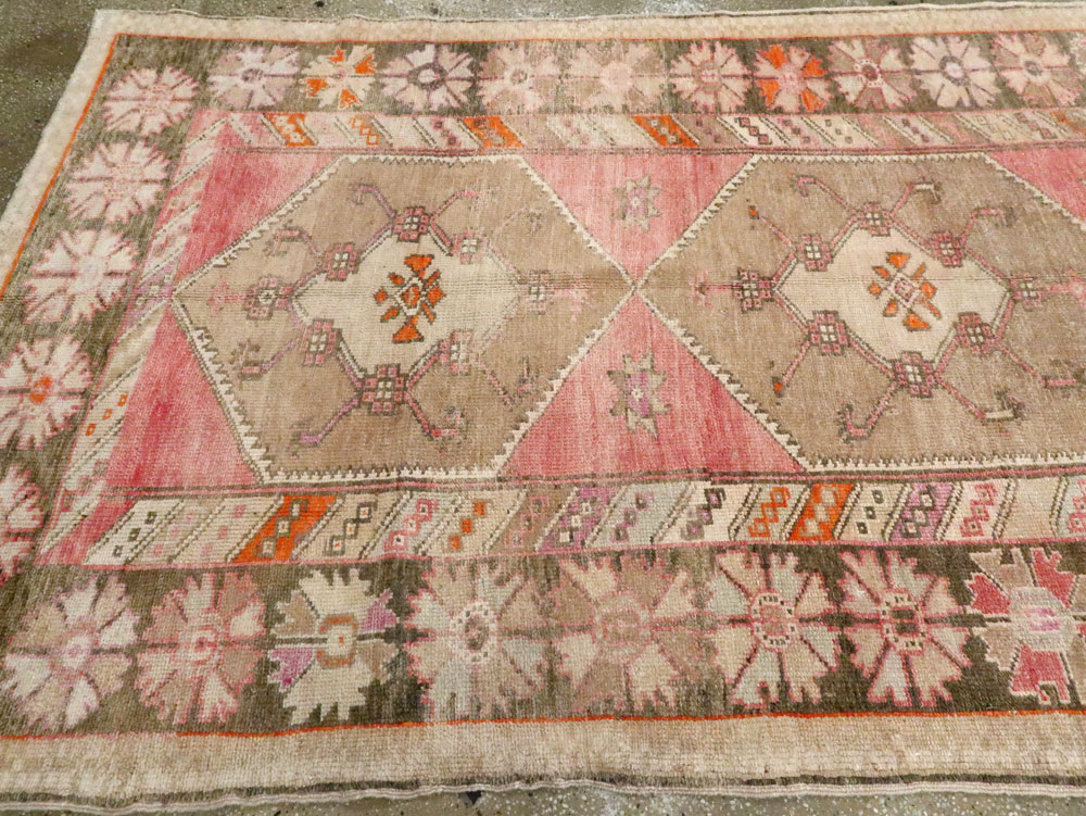Vintage Turkish Anatolian Wide Gallery Runner, No.27682 - Gsblank