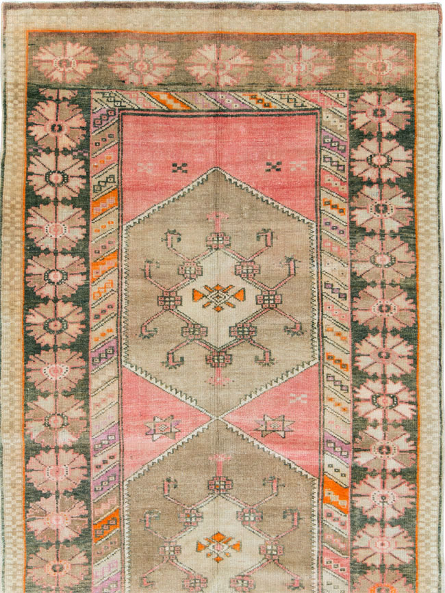 Vintage Turkish Anatolian Wide Gallery Runner, No.27682 - Gsblank