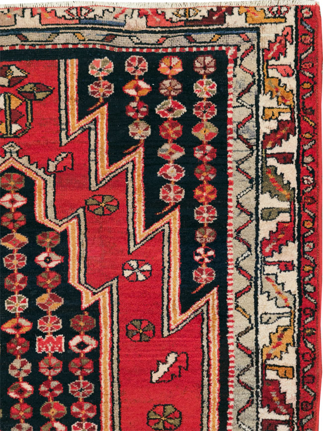 Vintage Persian Mazlagan Accent Rug, No.27710 - Gsblank