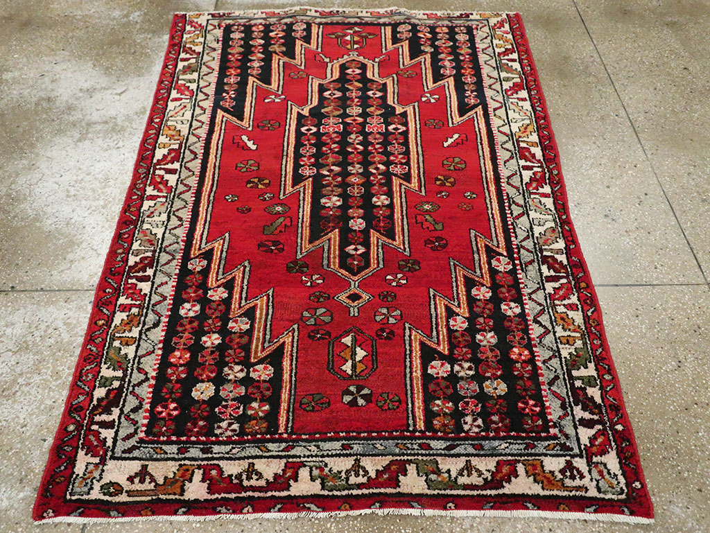 Vintage Persian Mazlagan Accent Rug, No.27710 - Gsblank