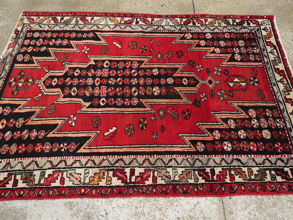 Vintage Persian Mazlagan Accent Rug, No.27710 - Gsblank
