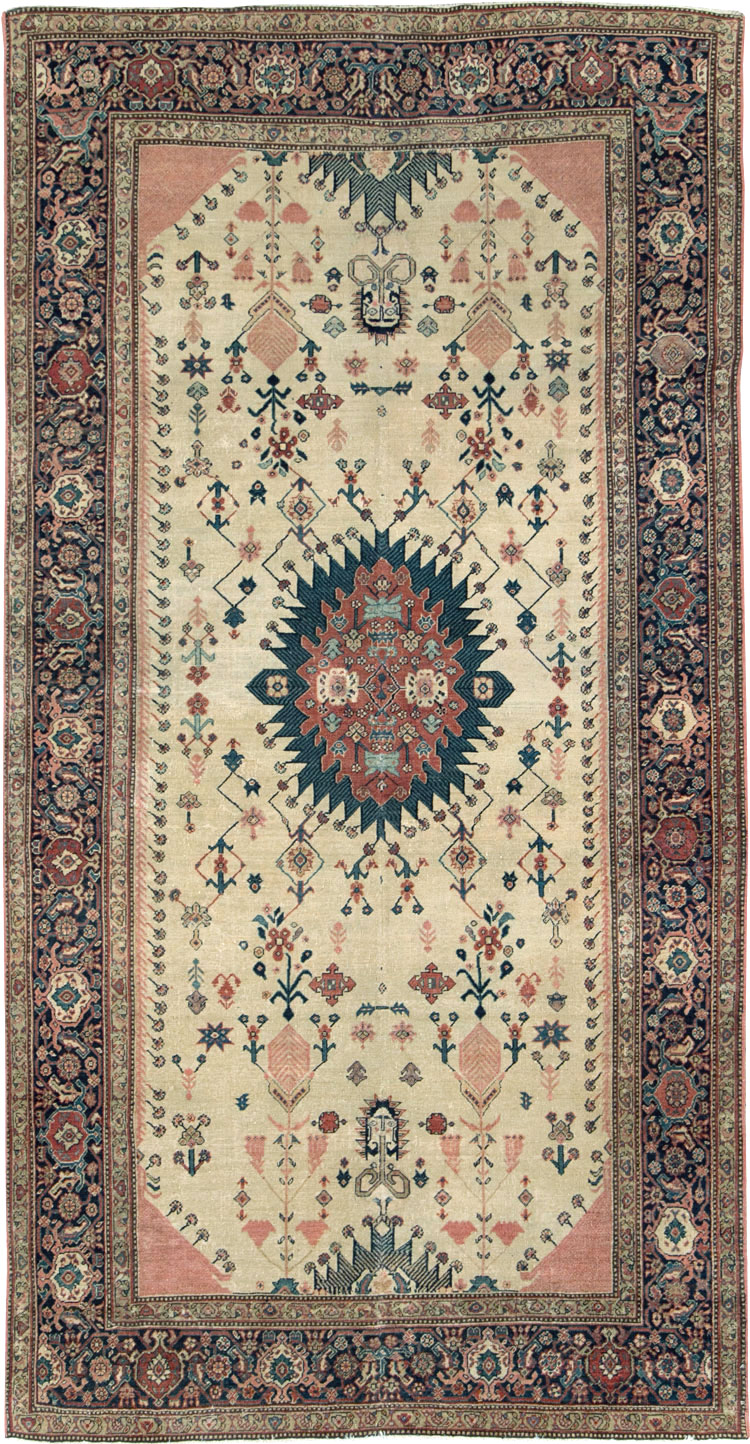 Antique Persian Fereghan Carpet, No.27714 - Gsblank