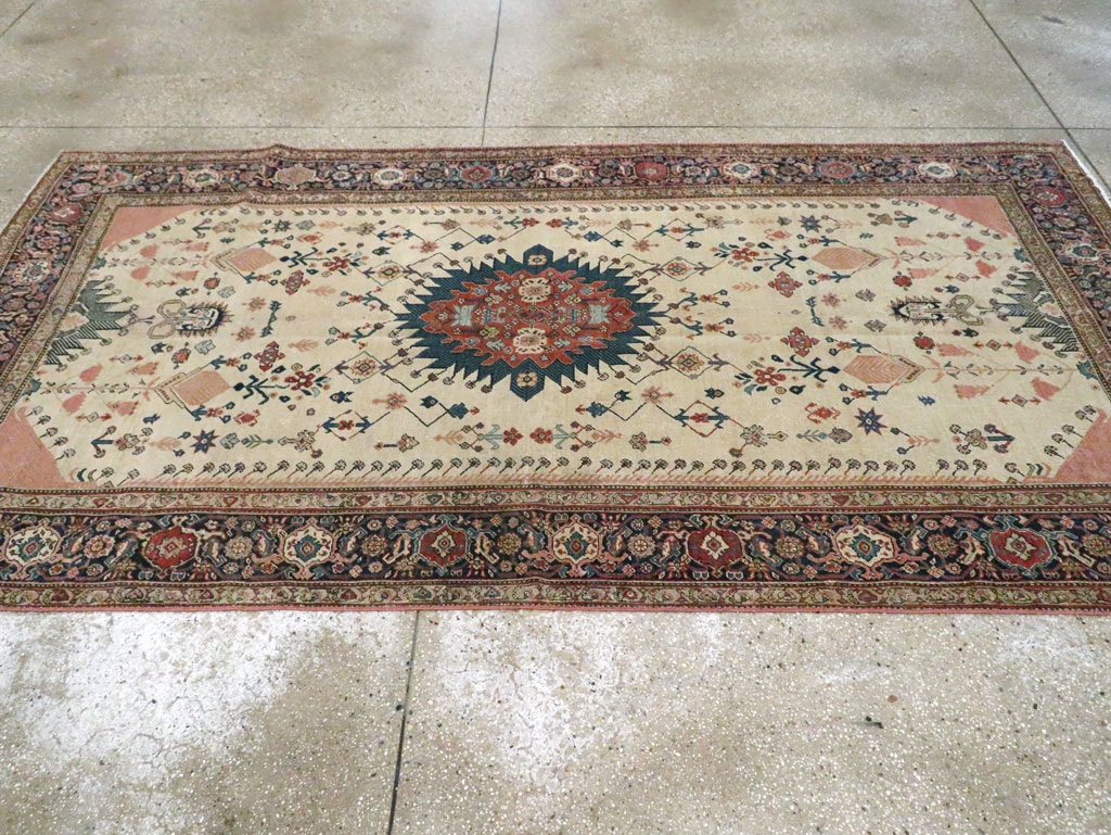 Antique Persian Fereghan Carpet, No.27714 - Gsblank