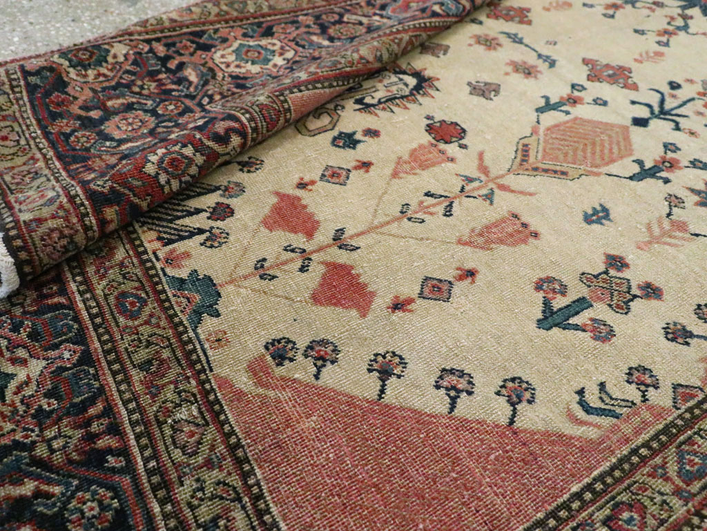 Antique Persian Fereghan Carpet, No.27714 - Gsblank