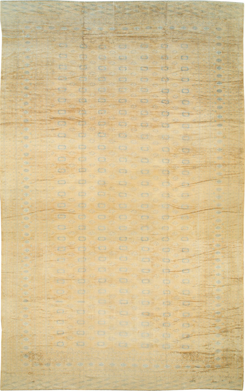 Vintage Central Asian Turkoman Oversize Carpet, No.27736 - Gsblank