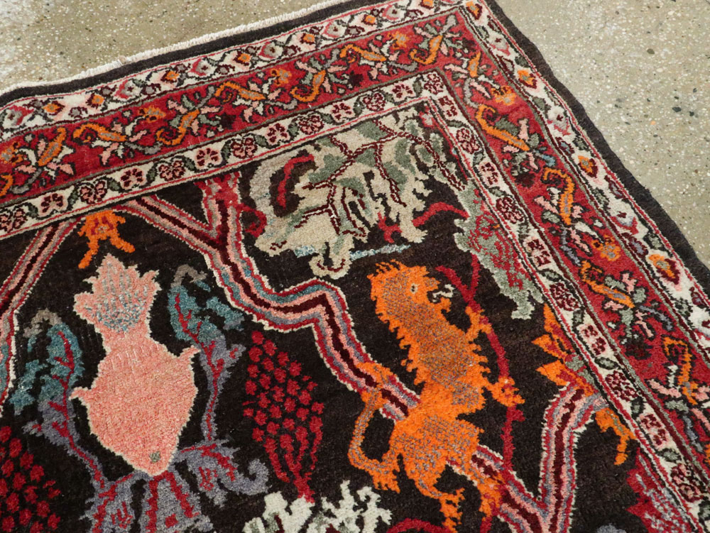 Vintage Persian Bidjar Pictorial Accent Rug, No.27737 - Gsblank