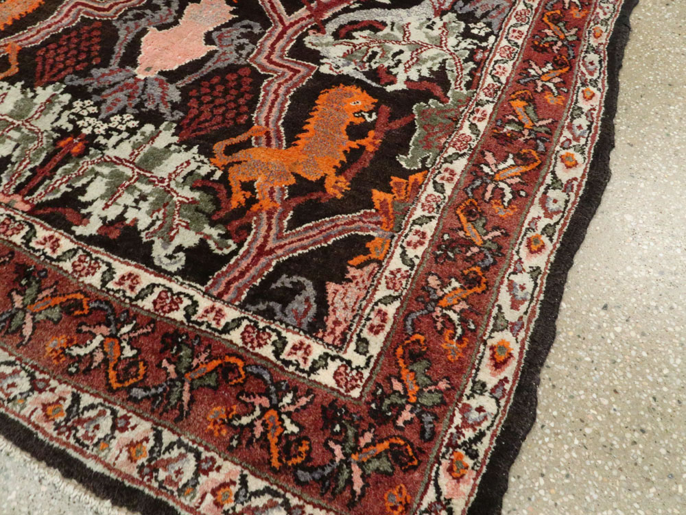 Vintage Persian Bidjar Pictorial Accent Rug, No.27737 - Gsblank