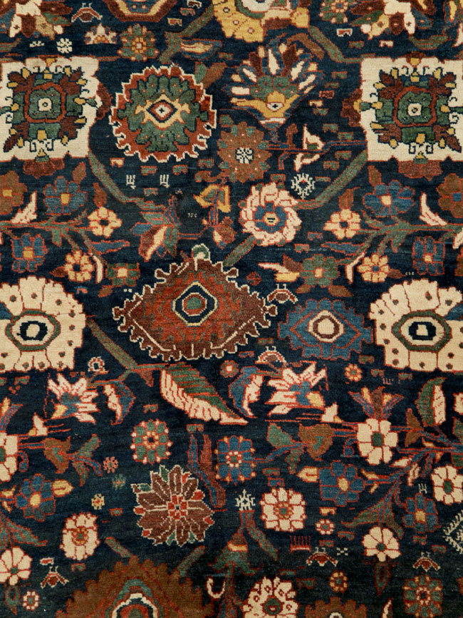 Antique Persian Bidjar Carpet, No.27752 - Gsblank