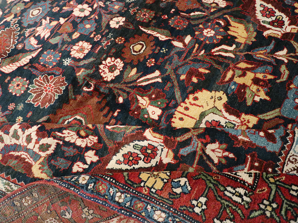 Antique Persian Bidjar Carpet, No.27752 - Gsblank