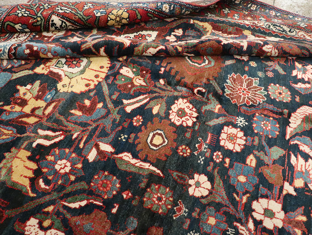Antique Persian Bidjar Carpet, No.27752 - Gsblank