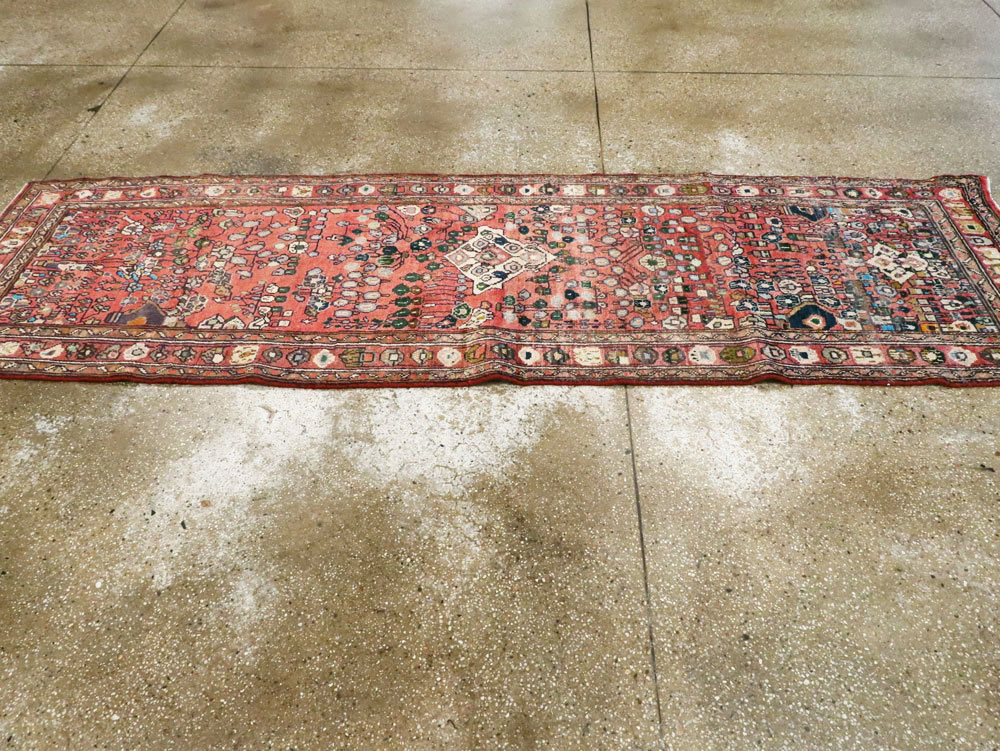 Vintage Persian Mahal Small Runner, No.27760 - Gsblank