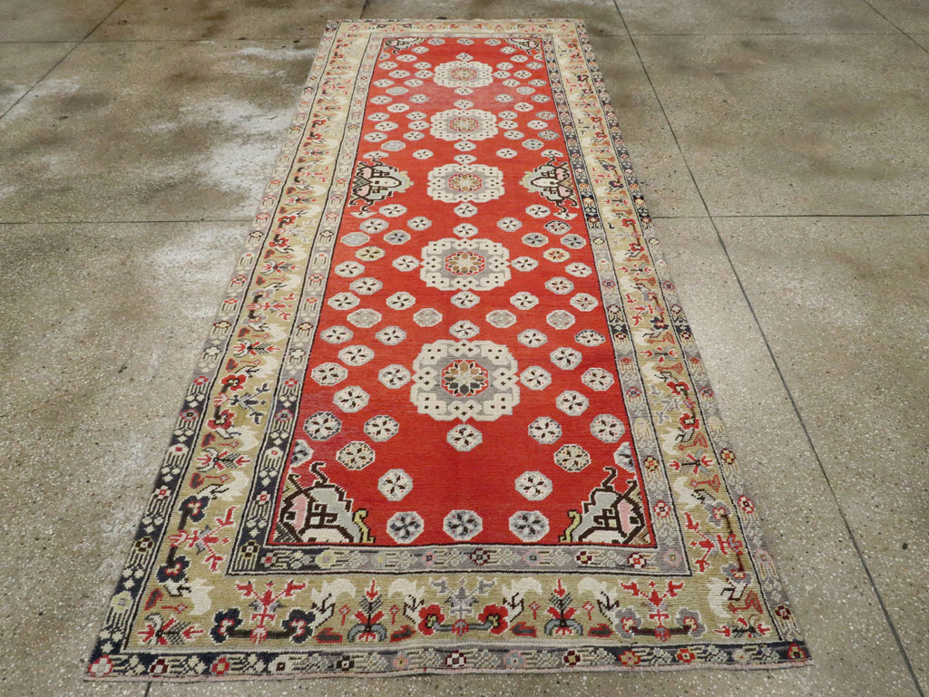 Vintage Anatolian Gallery Rug, No.27767 - Gsblank