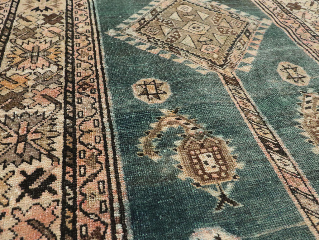 Vintage Persian Serapi Rug, No.27773 - Gsblank