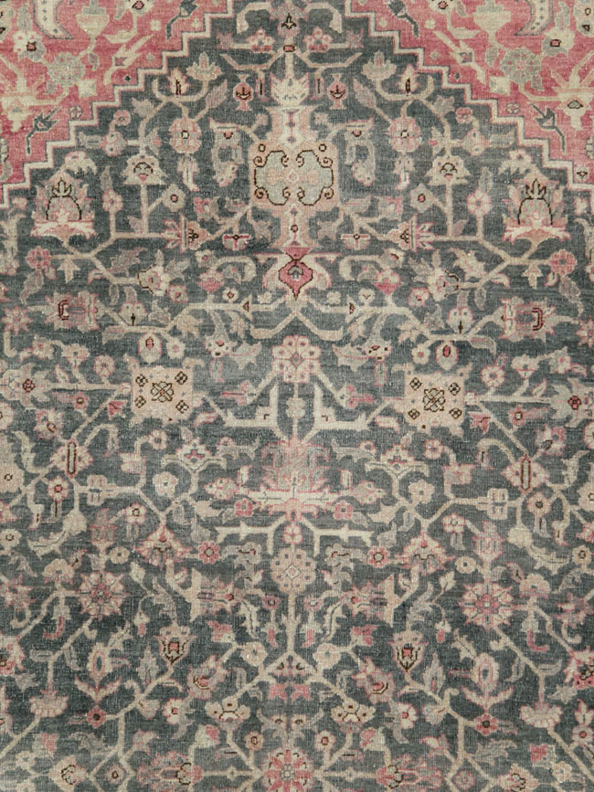 Antique Persian Tabriz Room Size Carpet, No.27774 - Gsblank