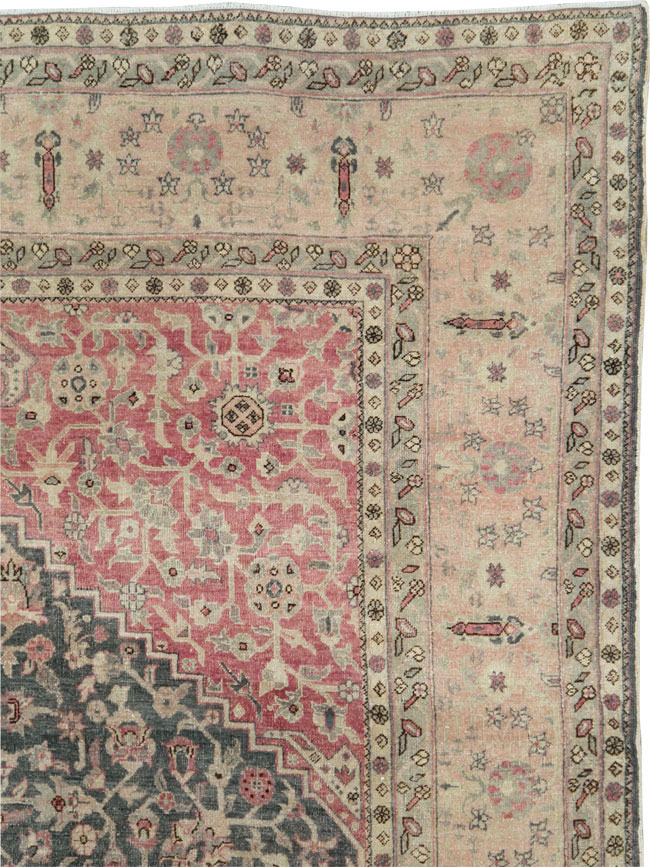 Antique Persian Tabriz Room Size Carpet, No.27774 - Gsblank