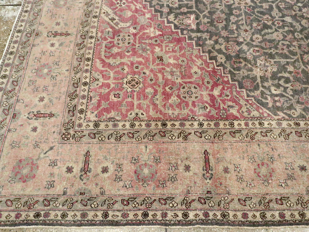 Antique Persian Tabriz Room Size Carpet, No.27774 - Gsblank
