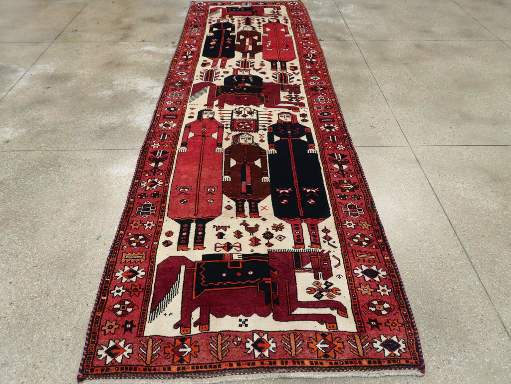 Vintage Pictorial Bakhtiari Rug, No.27784 - Gsblank