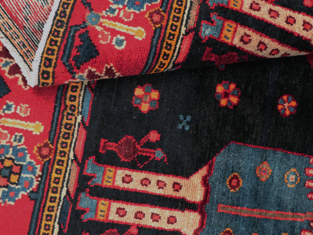 Vintage Persian Pictorial Bakhtiari Rug, No.27789 - Gsblank