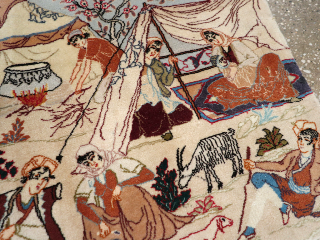 Vintage Persian Tabriz Pictorial Rug, No.27791 - Gsblank