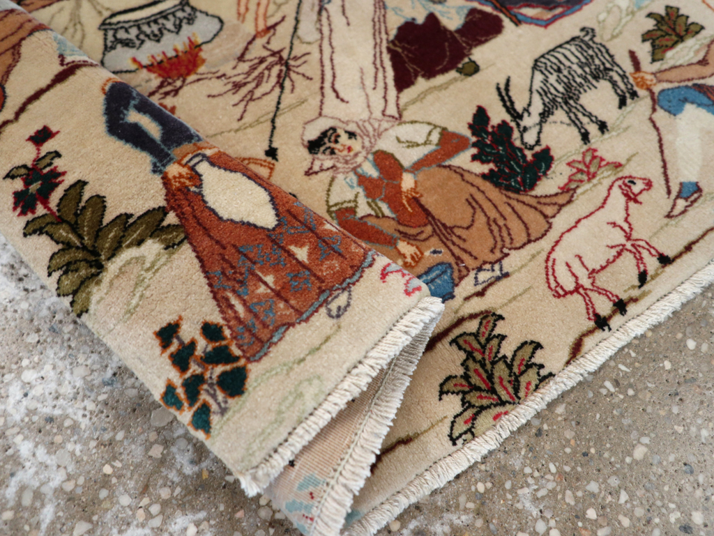 Vintage Persian Tabriz Pictorial Rug, No.27791 - Gsblank