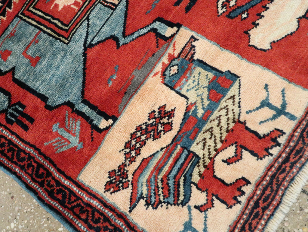 Vintage Pictorial Hamadan Rug, No.27794 - Gsblank