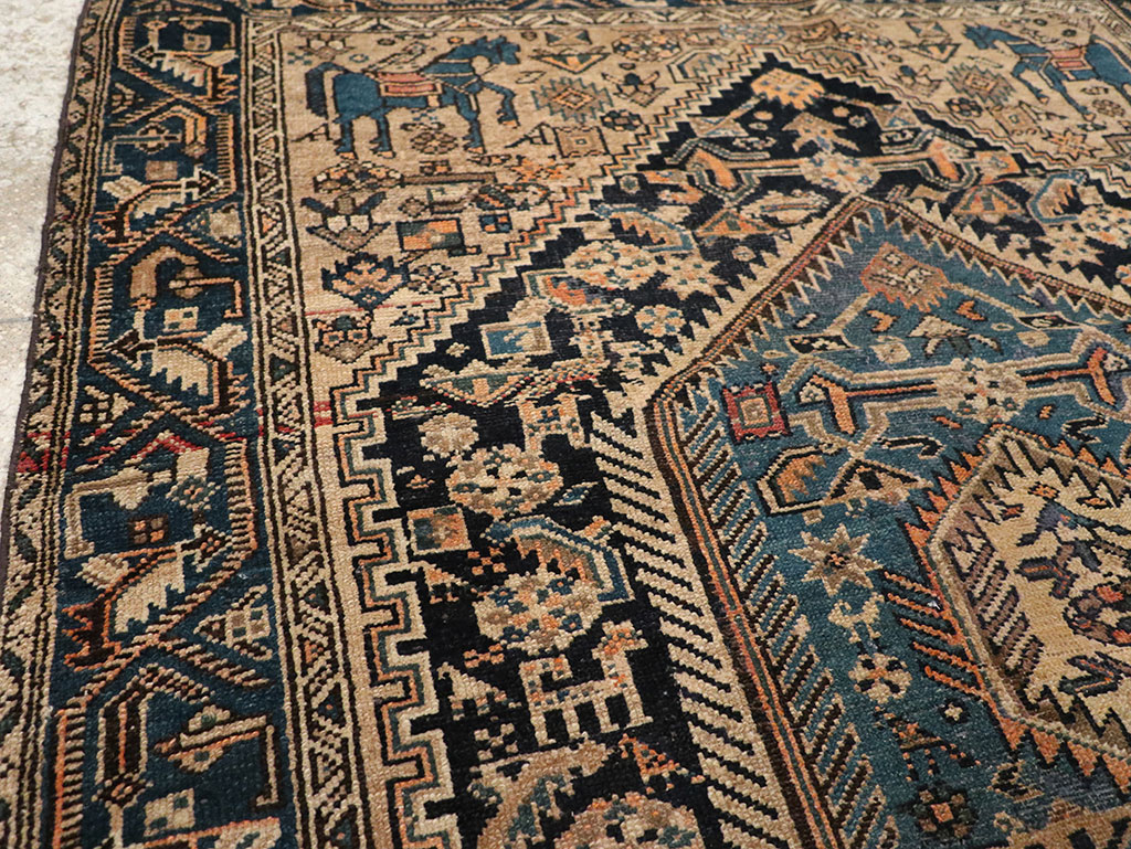 Antique Persian Malayer Pictorial Accent Rug, No.27795 - Gsblank