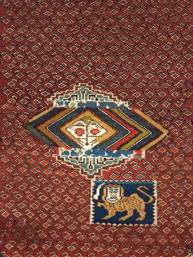 Antique Persian Pictorial Malayer Accent Rug, No.27798 - Gsblank