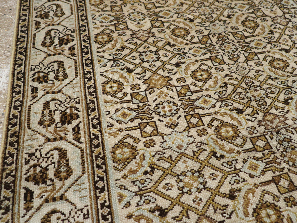 Antique Persian Malayer Rug, No.27799 - Gsblank