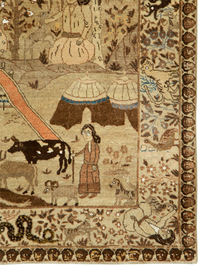 Antique Persian Pictorial Tabriz Rug, No.27817 - Gsblank