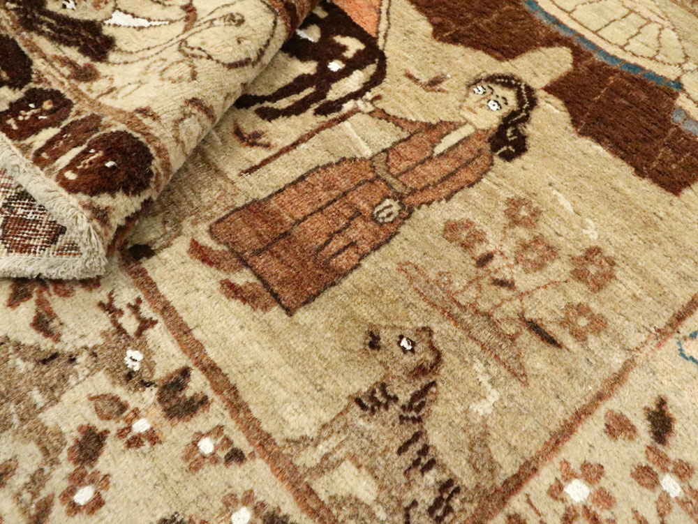 Antique Persian Pictorial Tabriz Rug, No.27817 - Gsblank