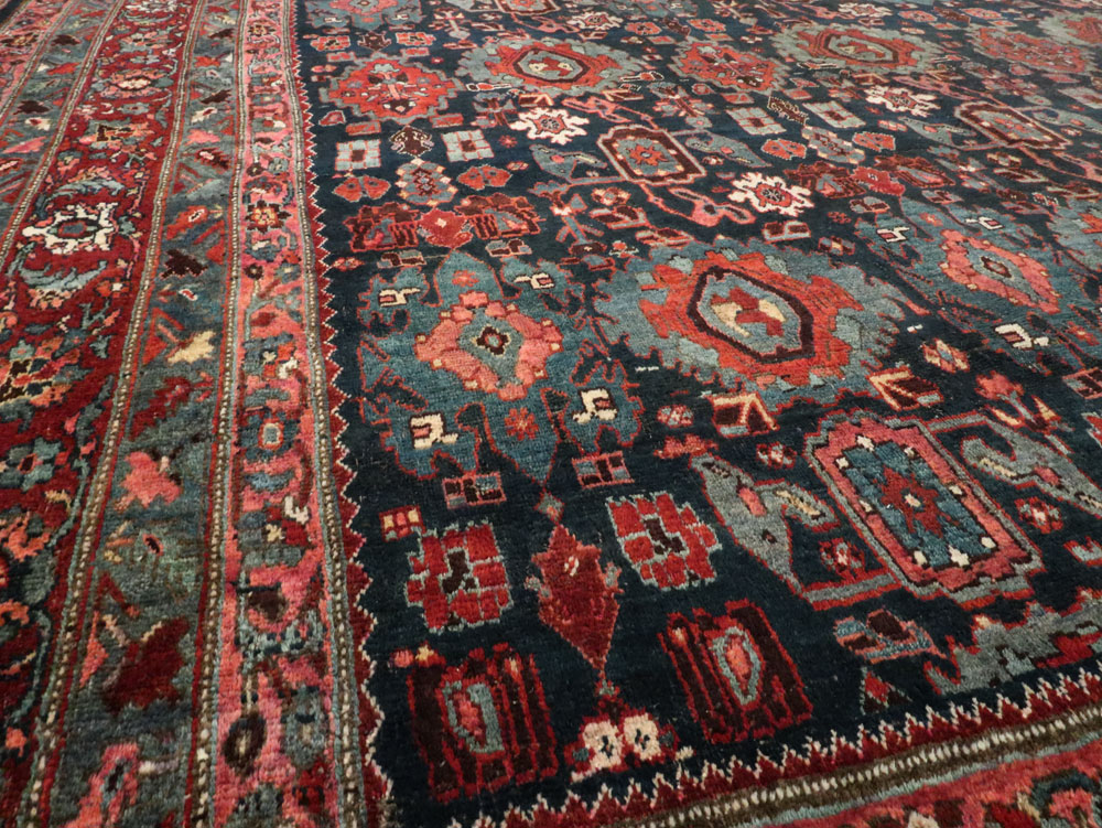 Antique Persian Bidjar Carpet, No.27828 - Gsblank