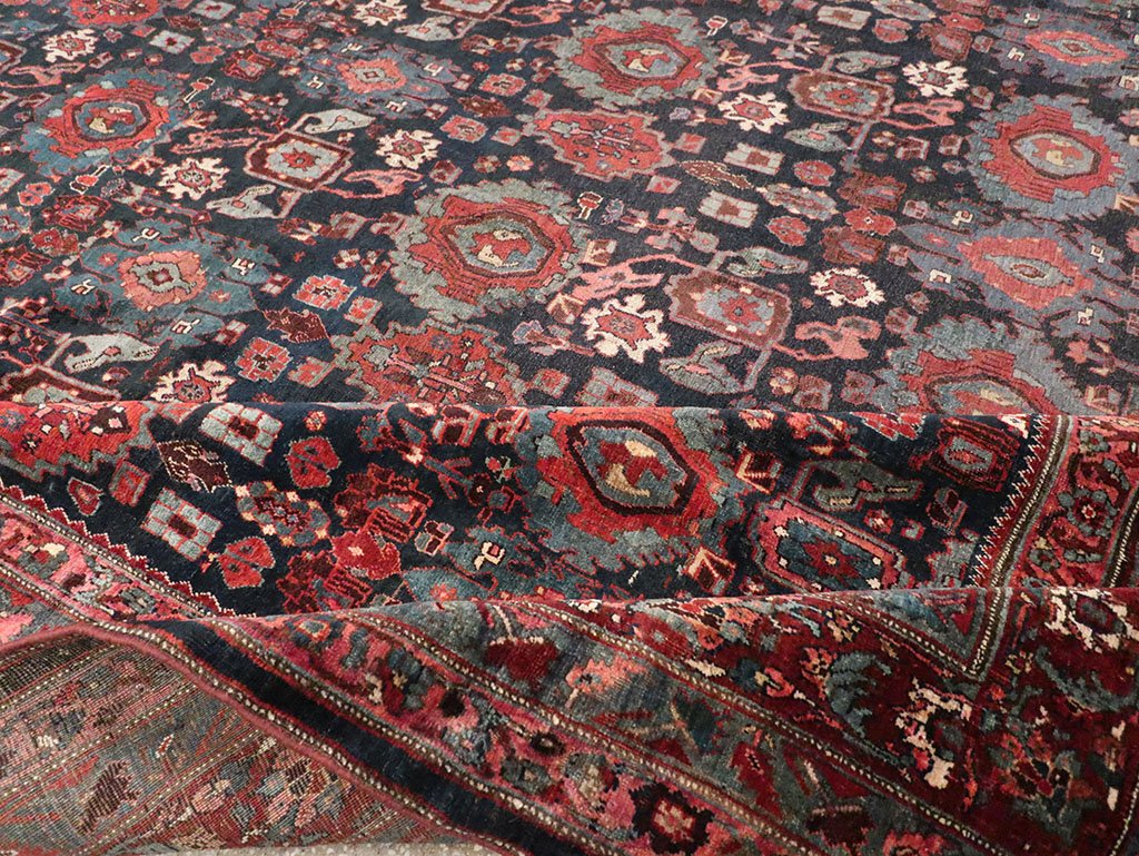 Antique Persian Bidjar Carpet, No.27828 - Gsblank