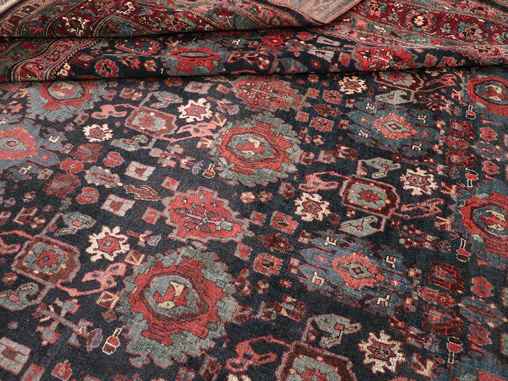 Antique Persian Bidjar Carpet, No.27828 - Gsblank