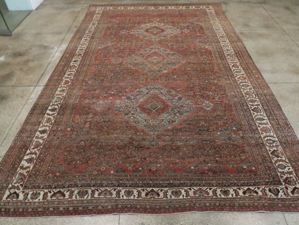 Antique Persian Shiraz Carpet, No.27830 - Gsblank