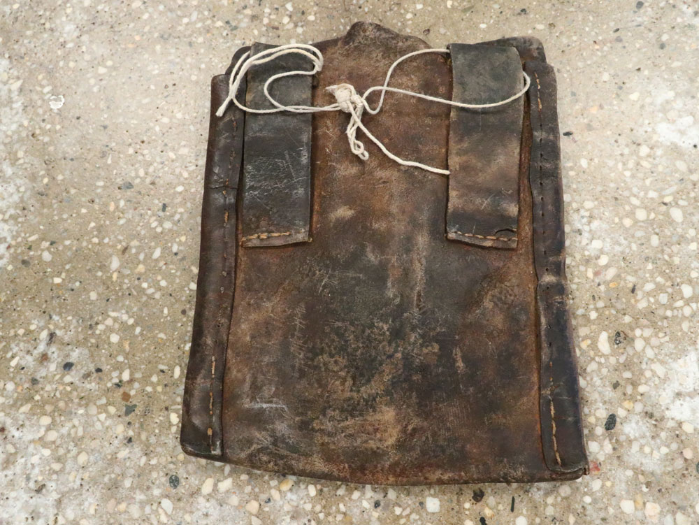 Vintage Persian Kurdish Tribal Bag, No.27848 - Gsblank