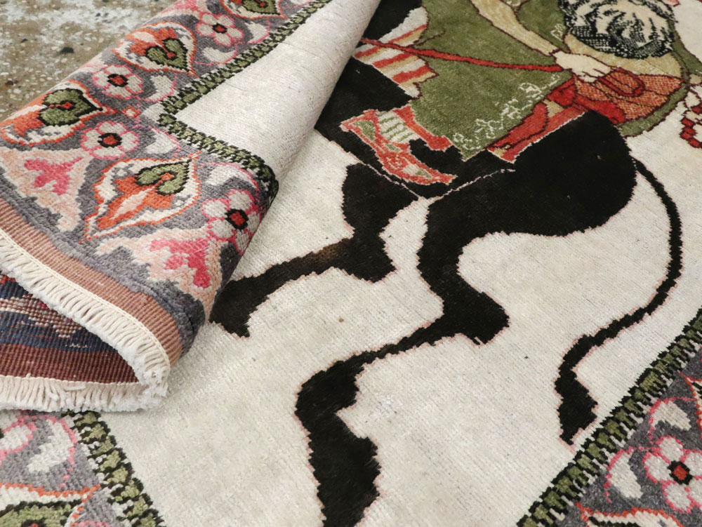 Vintage Turkish Kayseri Pictorial Rug, No.27854 - Gsblank