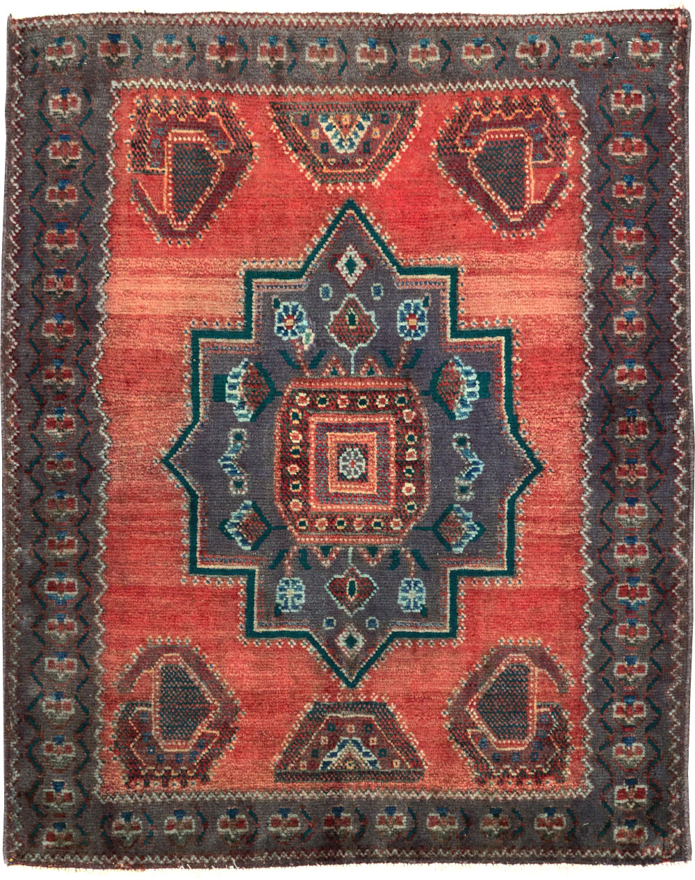 Vintage Persian Hamadan Rug, No.27855 - Gsblank