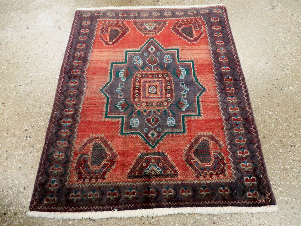 Vintage Persian Hamadan Rug, No.27855 - Gsblank
