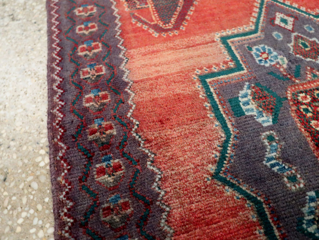Vintage Persian Hamadan Rug, No.27855 - Gsblank