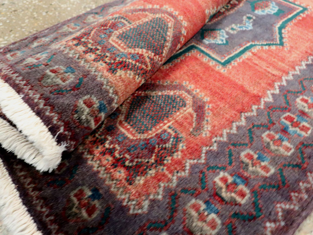 Vintage Persian Hamadan Rug, No.27855 - Gsblank