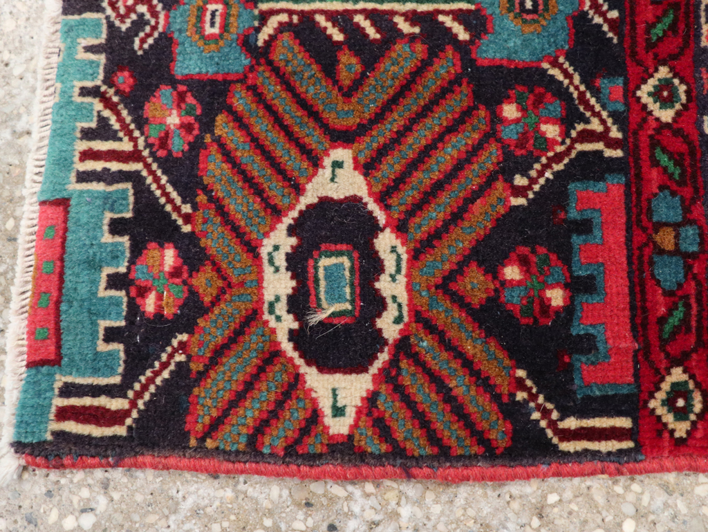 Vintage Persian Bidjar Sampler Throw Rug, No.27861 - Gsblank