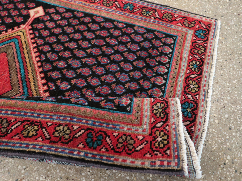 Vintage Persian Mahal Rug, No.27919 - Gsblank