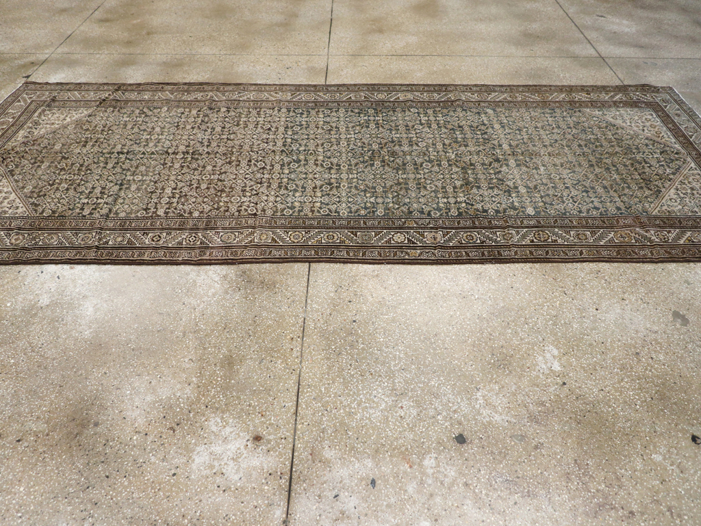 Antique Persian Malayer Gallery Carpet, No.27926 - Gsblank