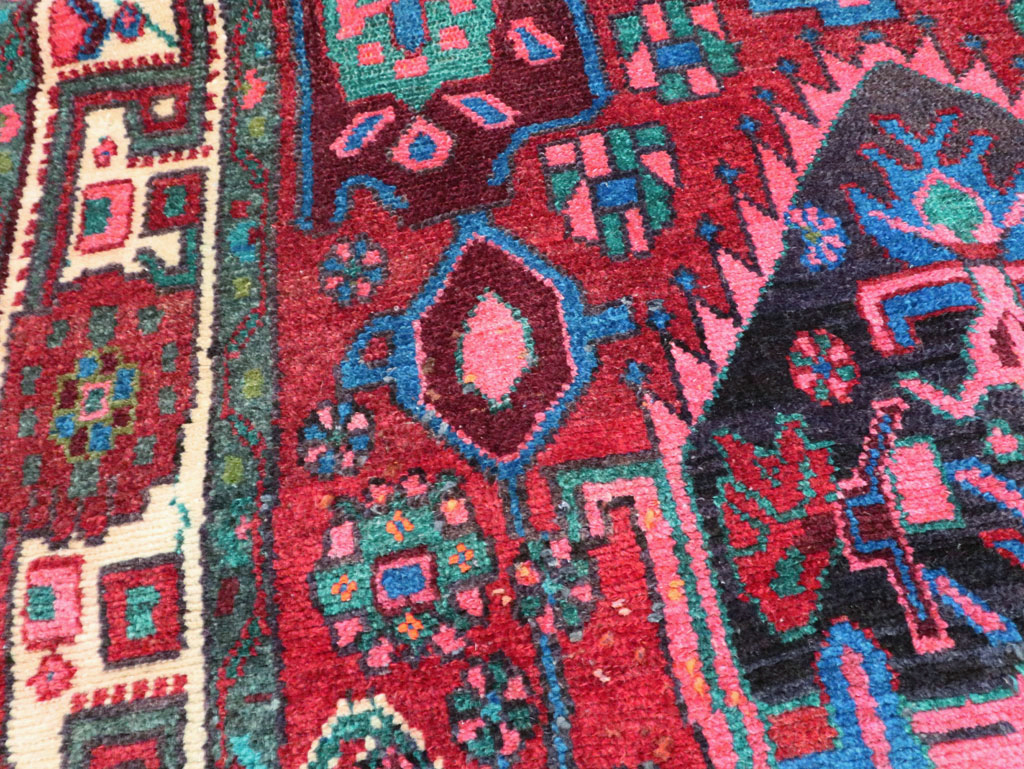 Vintage Persian Hamadan Accent Rug, No.27937 - Gsblank