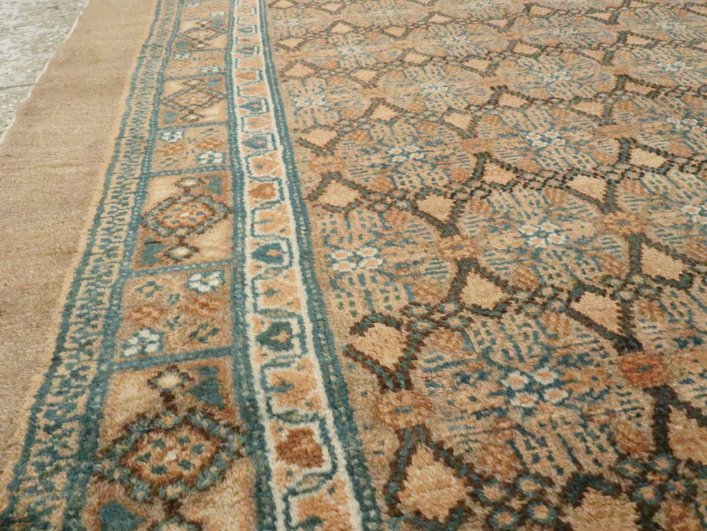 Antique Persian Serab Gallery Rug, No.27938 - Gsblank