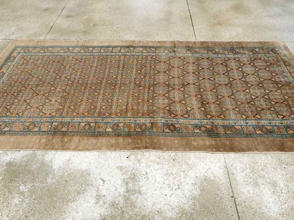 Antique Persian Serab Gallery Rug, No.27938 - Gsblank