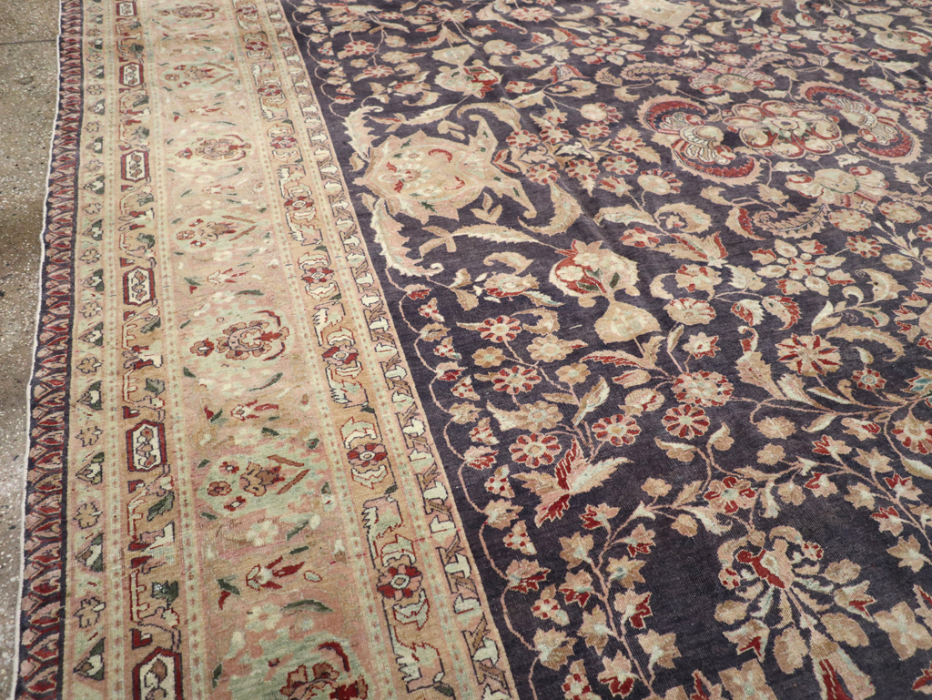 Vintage Persian Sarouk Carpet, No.27951 - Gsblank