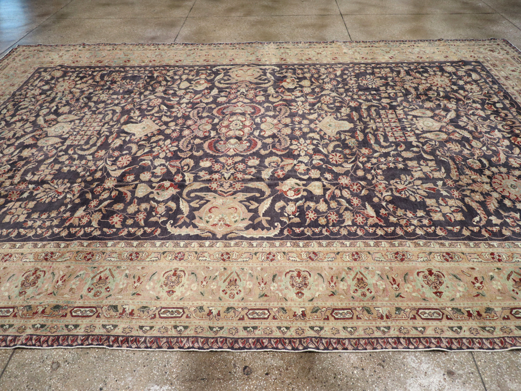 Vintage Persian Sarouk Carpet, No.27951 - Gsblank